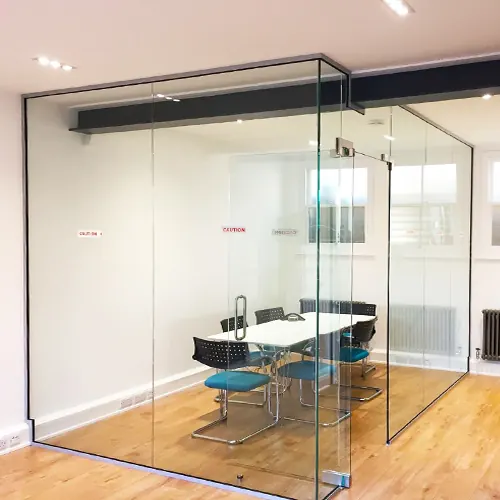 Clear office glass partition in Dubai